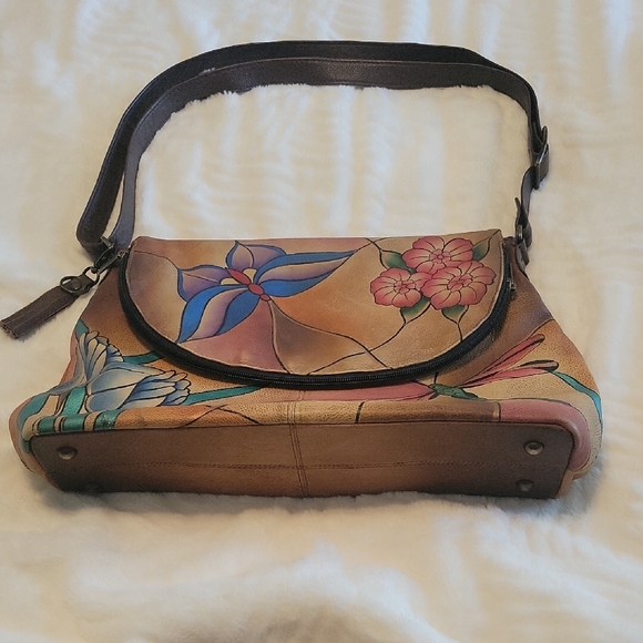 Anuschka Hand-Painted Leather Shoulder Bag - Floral Design 16" Wide 11 Long. - Picture 3 of 10
